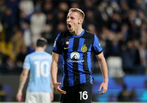 开云娱乐-意媒:弗拉泰西未随国米赴都灵,劳塔罗&帕瓦尔&姆希塔良也将缺席