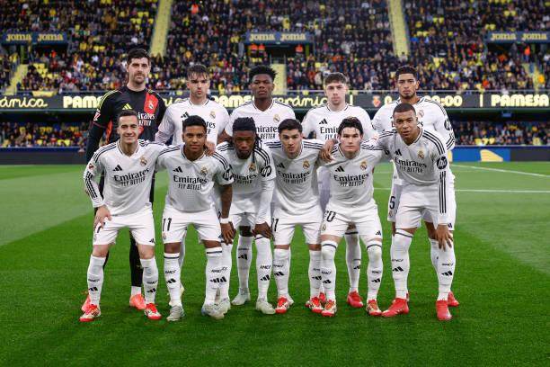 开云娱乐-姆巴佩双响助皇马逆转 “华尼托精神”破8年魔咒